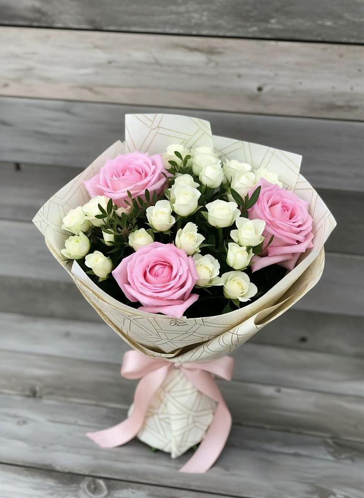 Букет цветов из: Розы в Родниковской
