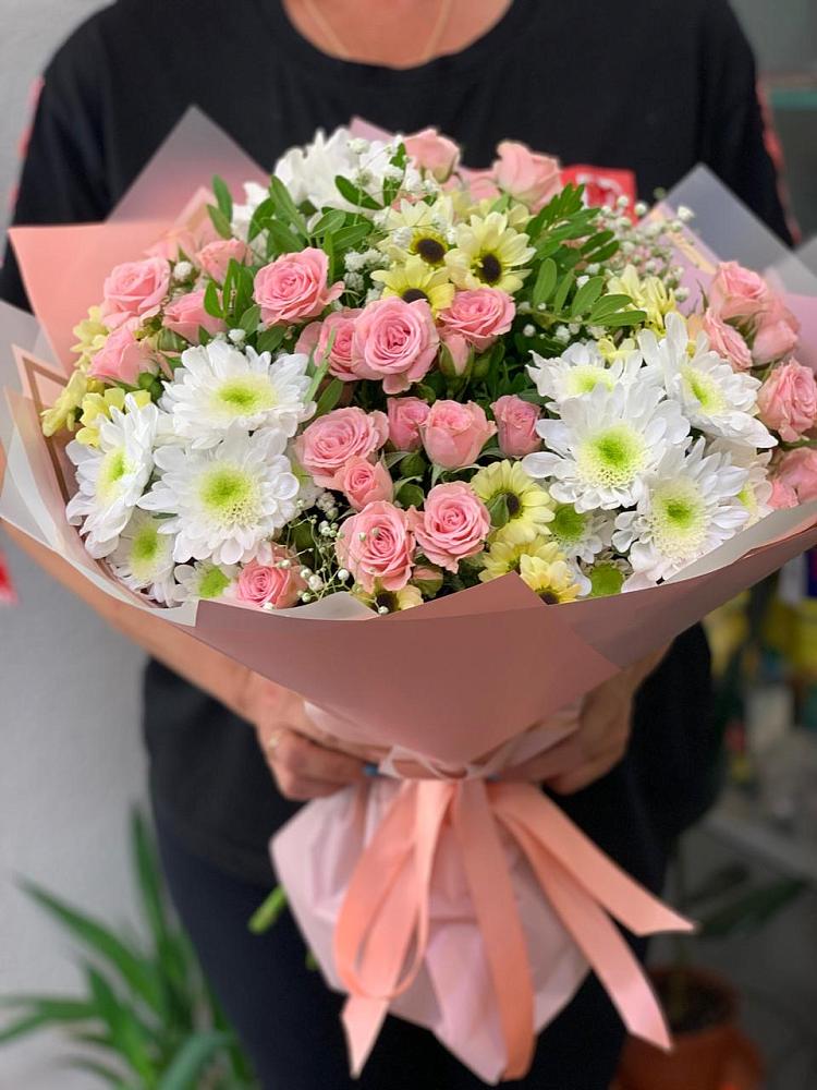 Букет цветов из: Розы и Хризантемы в Родниковской