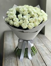 Букет 35 Белых роз в Родниковской