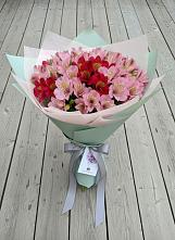 Букет цветов из:  Альстромерии в Родниковской