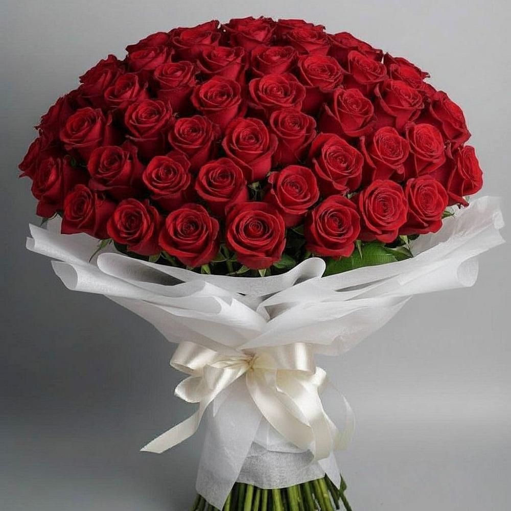 Букет 101 Красная роза Блэк Мэджик в Родниковской