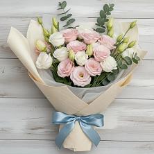 Букет цветов из:  Лизиантусы в Родниковской