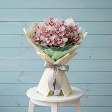 Букет цветов из:  Орхидеи и Розы в Родниковской