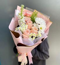Букет цветов из:  Хризантемы и Розы в Родниковской