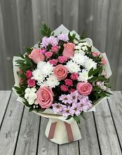 Букет цветов из:  Альстромерии, Гвоздики, Розы и Хризантемы в Родниковской