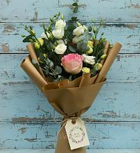 Букет цветов из:  Розы и Лизиантусы #REPLACE_PRED# Родниковской