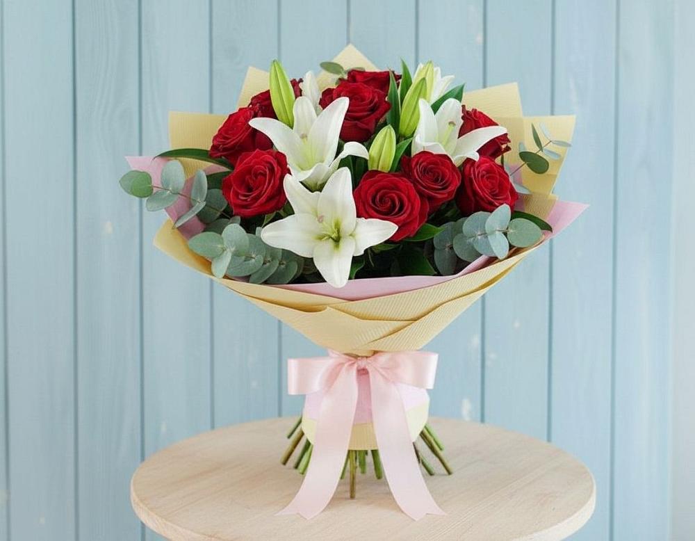 Букет цветов из: Лилии и Розы в Родниковской